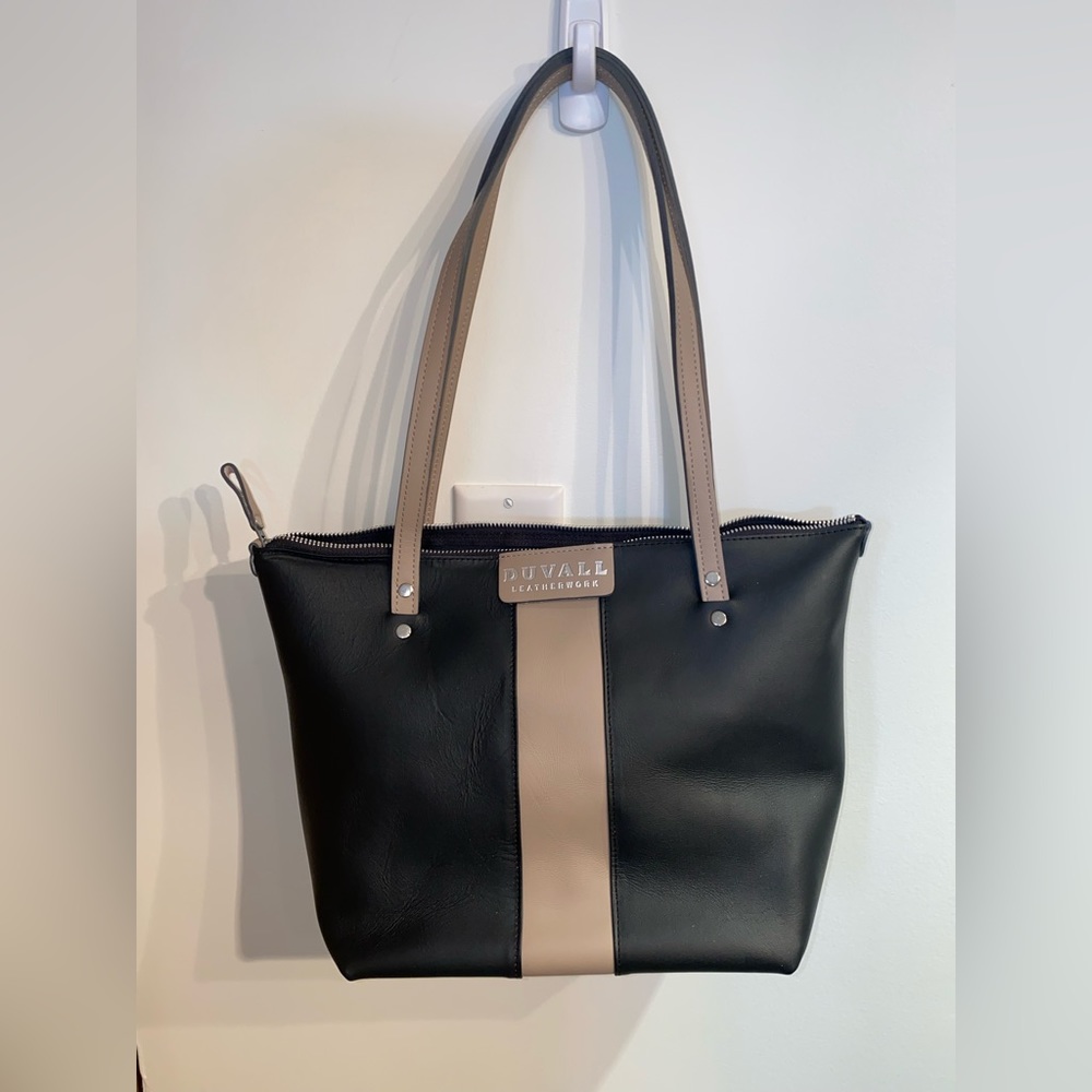 Duvall Leatherworks Black and Tan shoulder bag